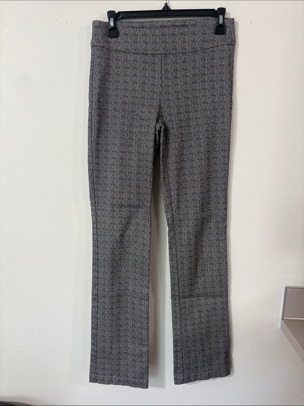 Tribal Printed Pull On Dress Pants In Size 6